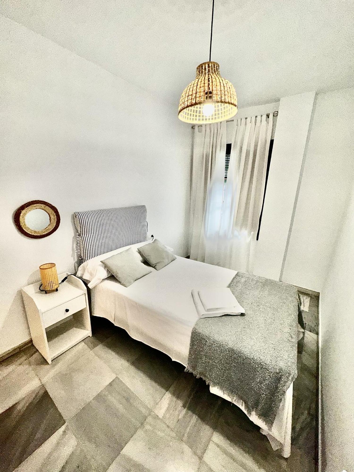 Apartamento Arellano Lägenhet Carmona  Exteriör bild